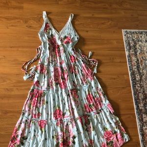 Light blue floral print maxi dress XL